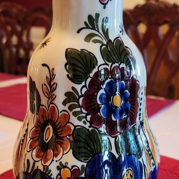 Hand painted vase - Picture 5 of 7